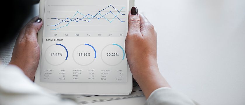 Bildquelle: https://www.pexels.com/photo/white-ipad-955447/ Bildquelle: https://www.pexels.com/photo/white-ipad-955447/