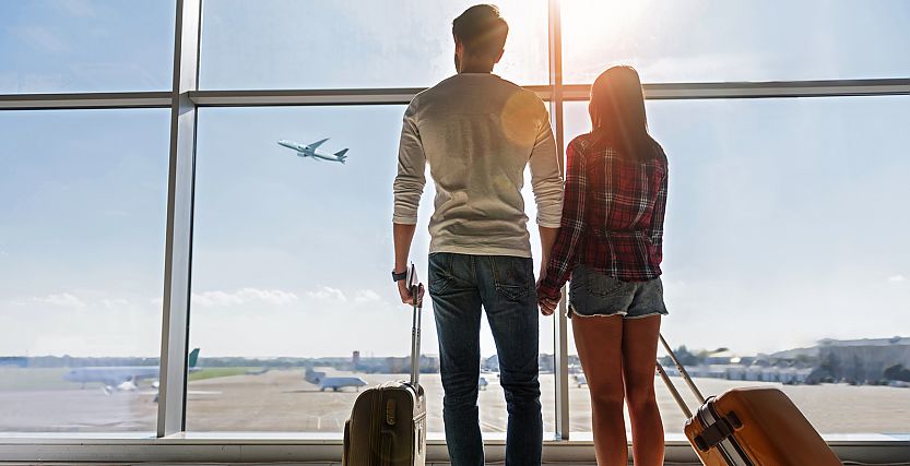 Eine Eurowings-Maschine landete nicht wie geplant in Nürnberg, sondern in Stuttgart – wegen „starker Seitenwinde“ in der Frankenmetropole, hieß es. Doch das Wetter war gut, Eurowings belog seine Passagiere aus Eigeninteresse. Bildquelle: ©YakobchukOlena - fotolia.com Bildquelle: ©YakobchukOlena - fotolia.com